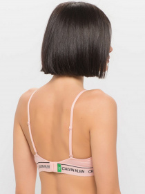 Бюстгальтер Calvin Klein Underwear модель QF6316E_7ZO Фото