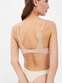 Бюстгальтер Calvin Klein Underwear модель QF9005E_7NS Фото