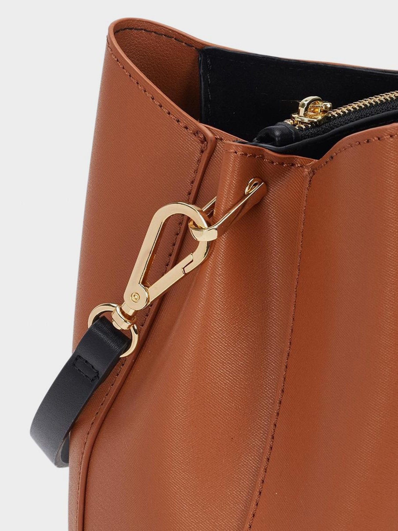 Сумка Parfois модель 5606428881785 Сумка Parfois модель 5606428881785 Фото