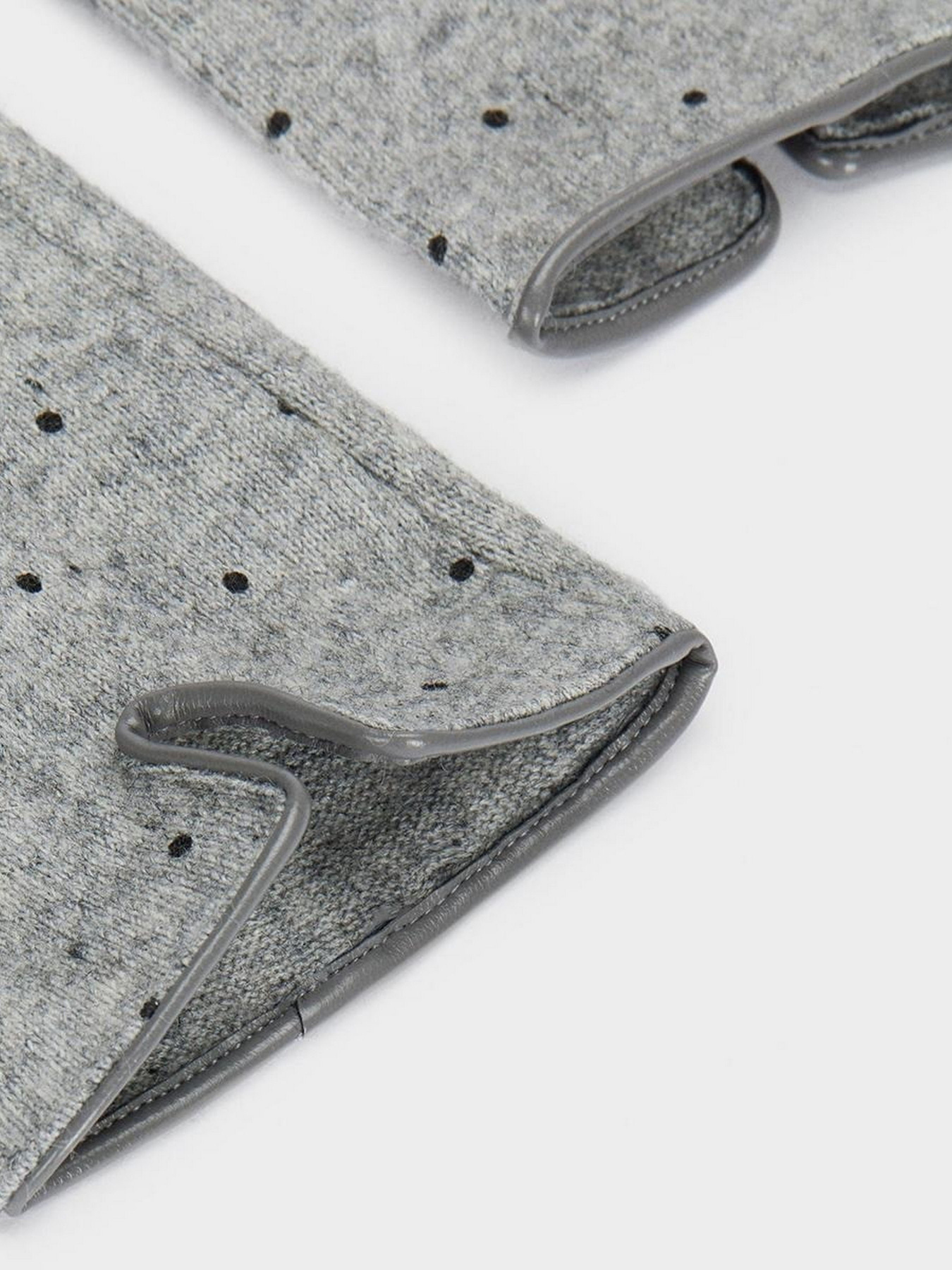 Перчатки Parfois модель 5606428895935 Фото