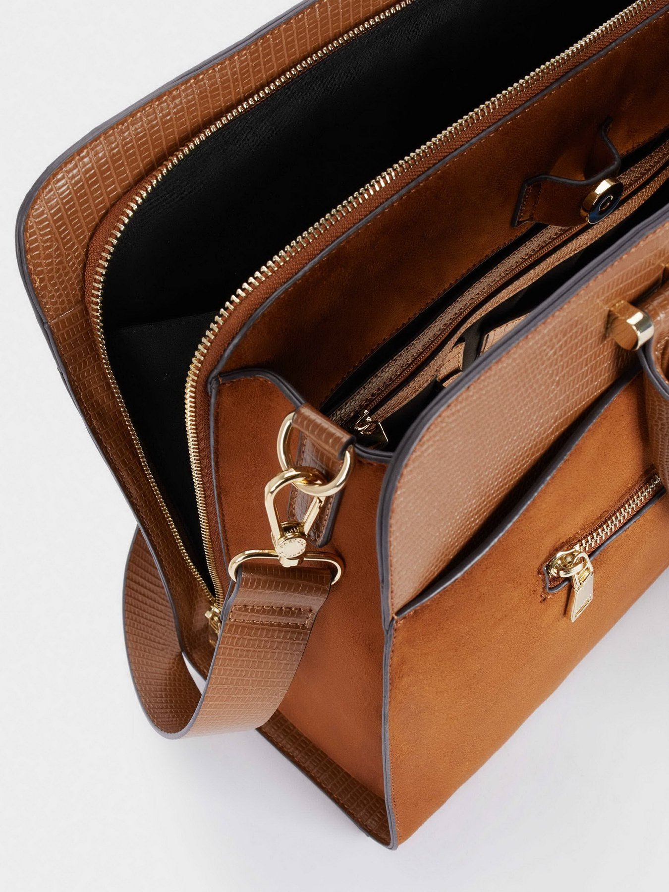 Сумка для ноутбука Parfois модель 5606428911642 Фото