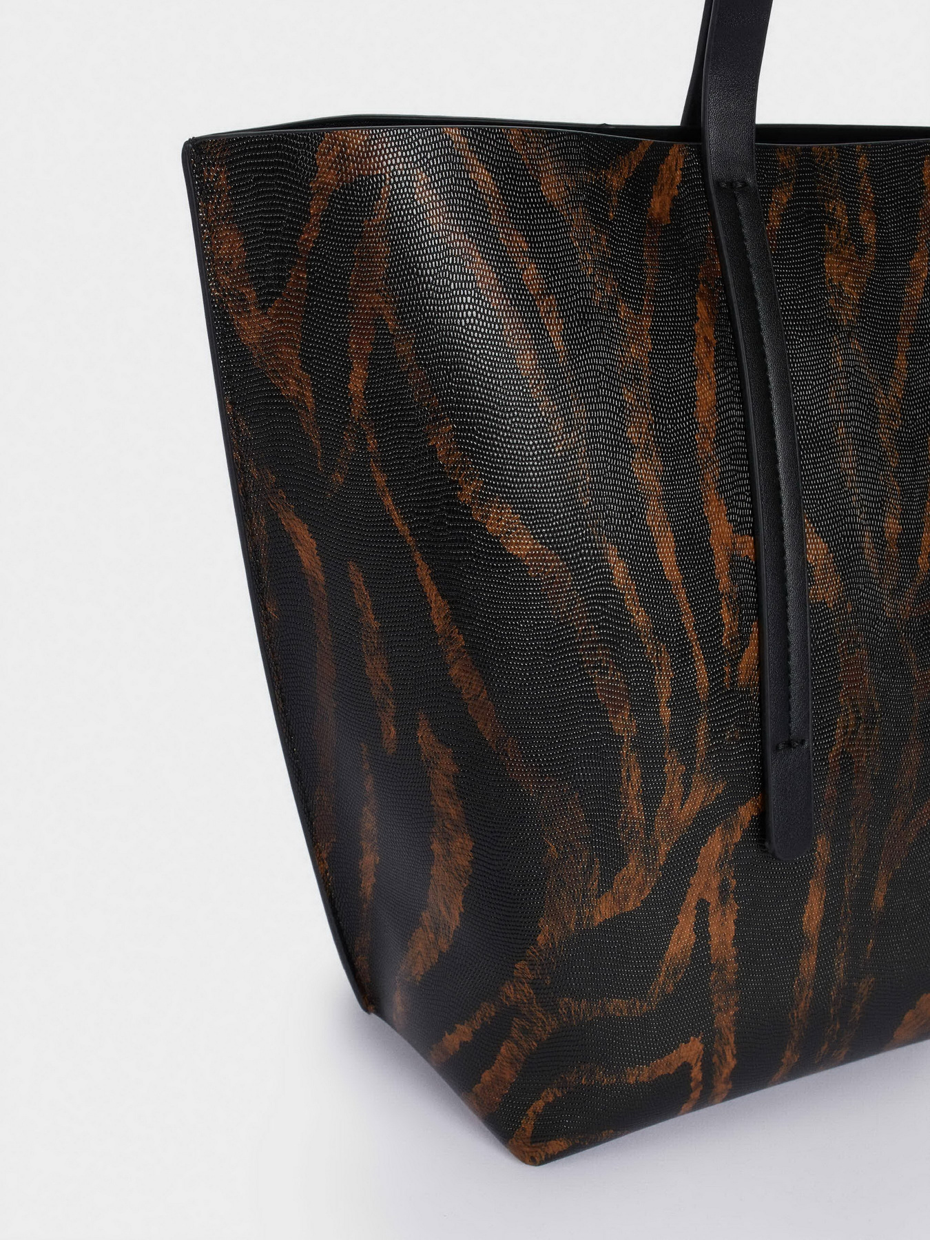 Сумка Parfois модель 5606428931619 Фото