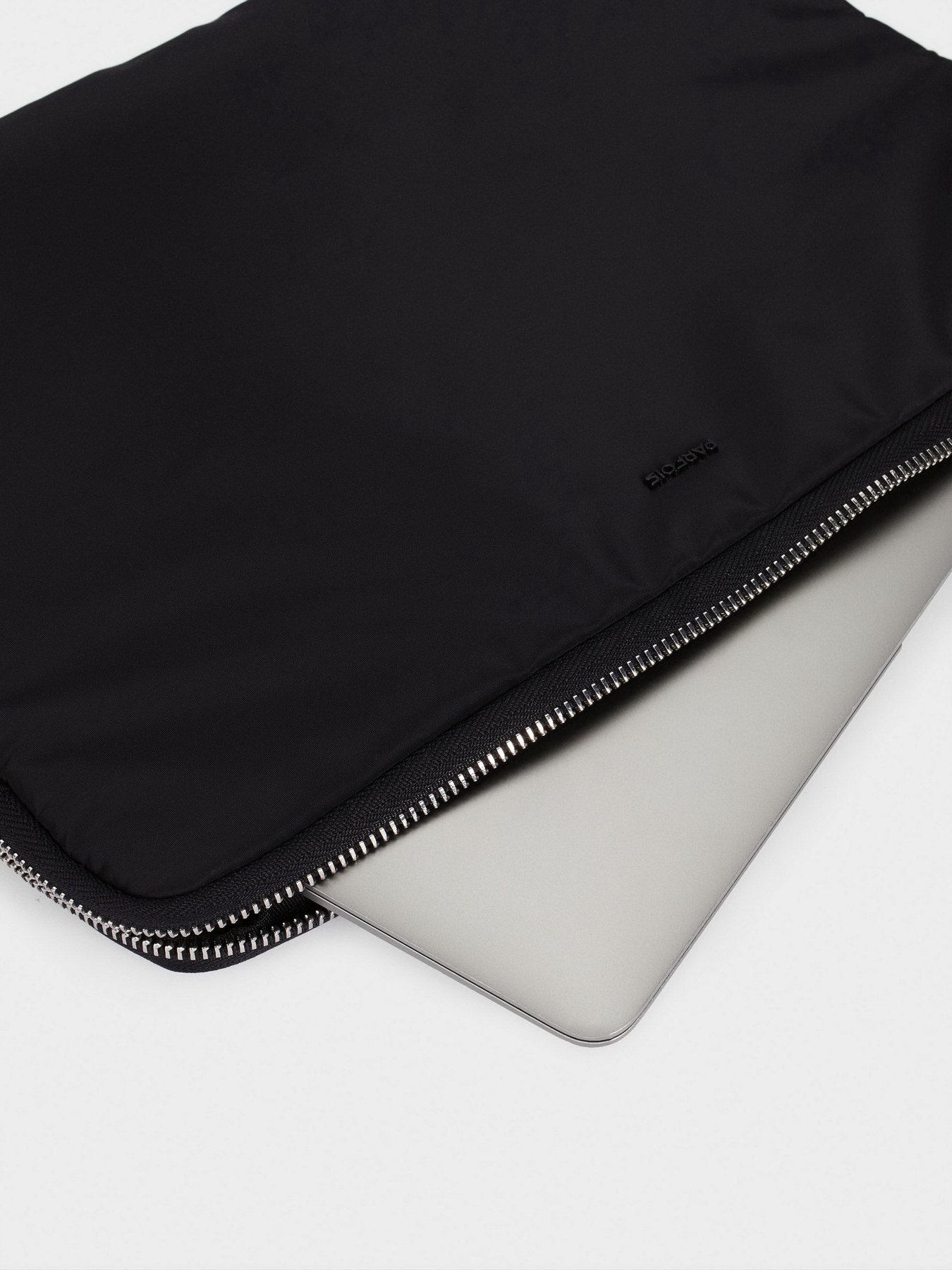 Сумка для ноутбука Parfois модель 5606428957213 Фото