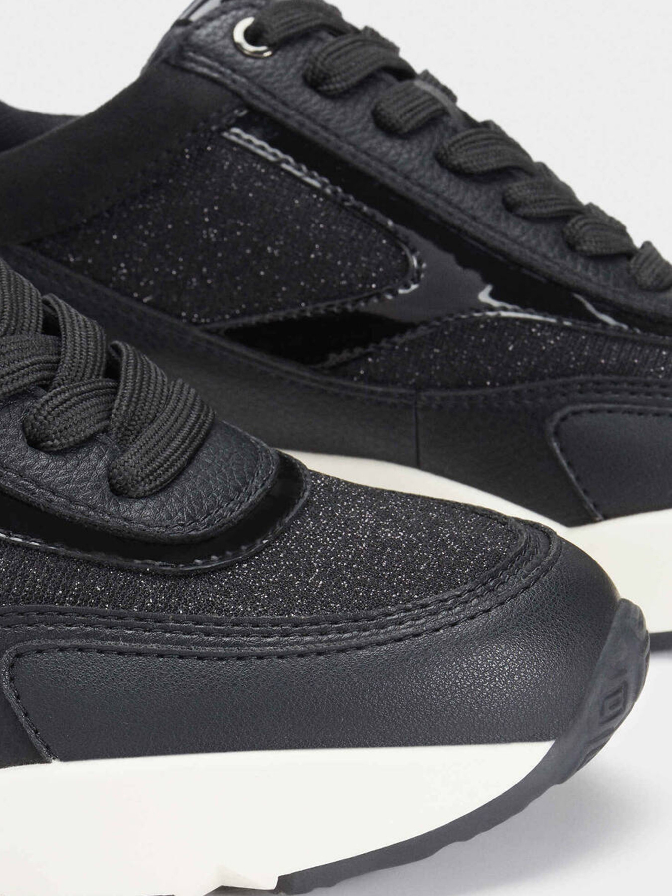 Кроссовки Parfois модель 180979_BK Фото