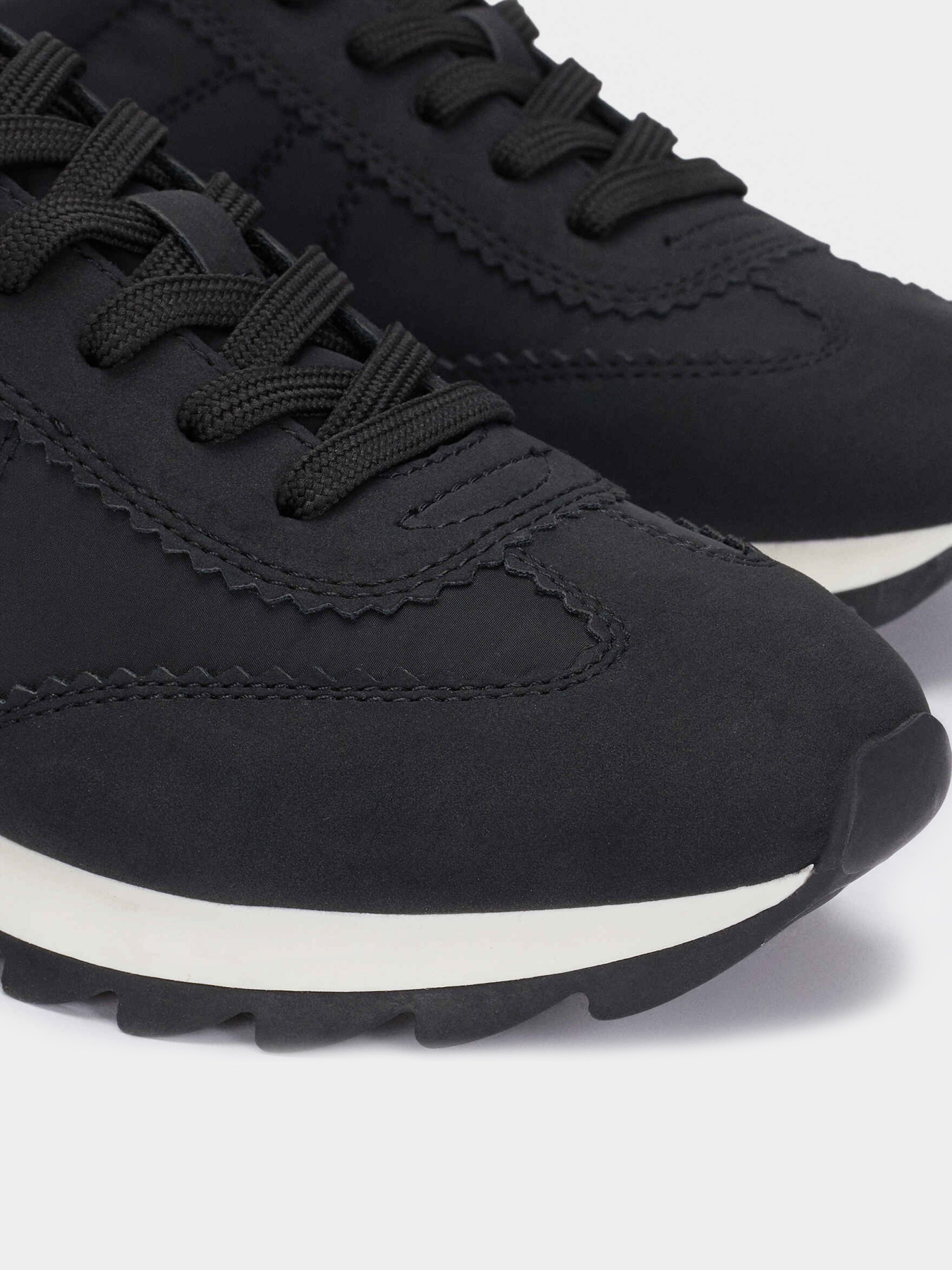 Кроссовки Parfois модель 184614_BK Фото