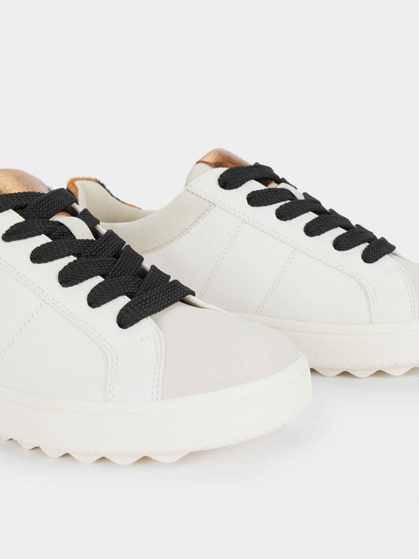 Кросівки повсякденні Parfois модель 185299_WT Фото