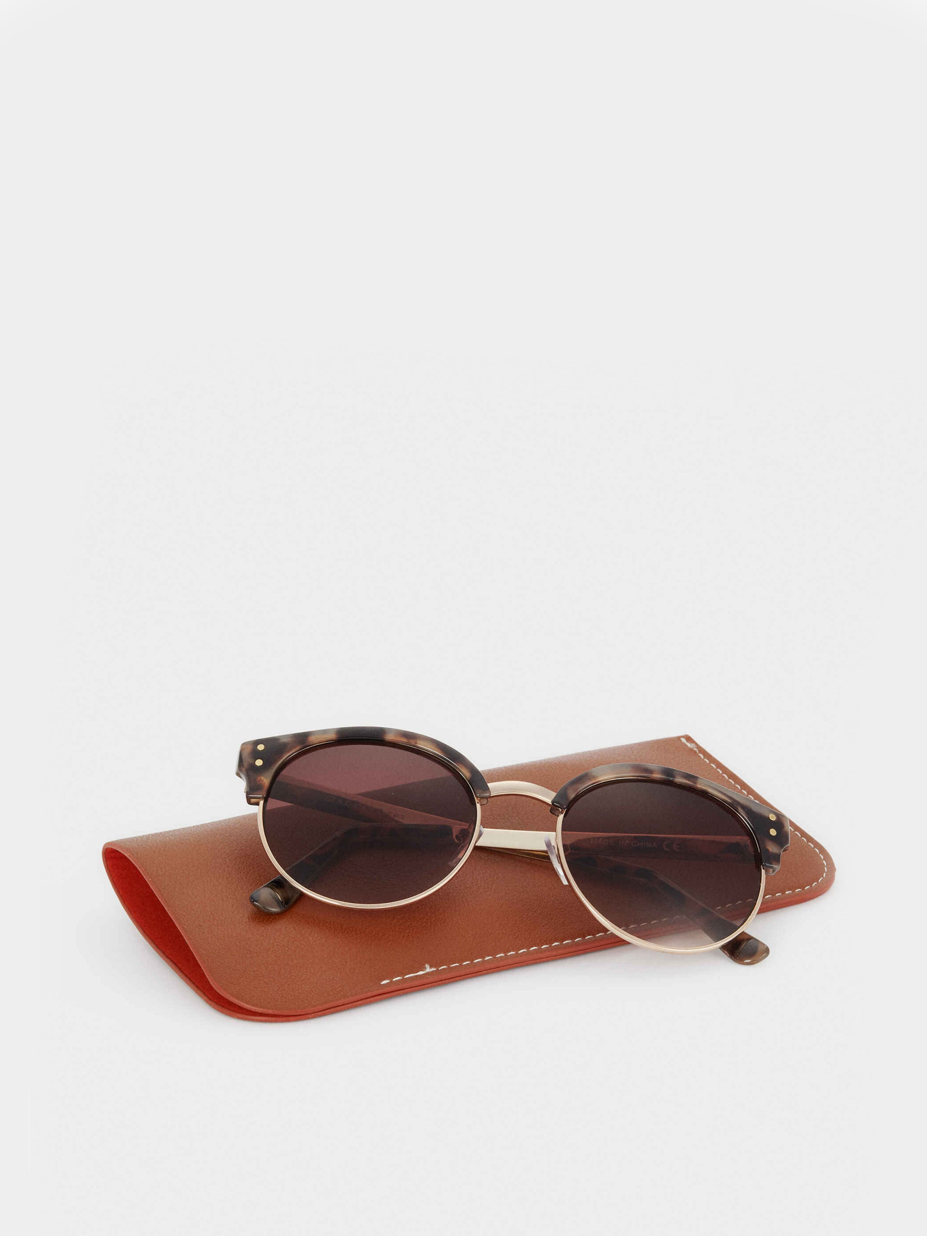 Сонцезахисні окуляри Parfois модель 175561_TU Фото