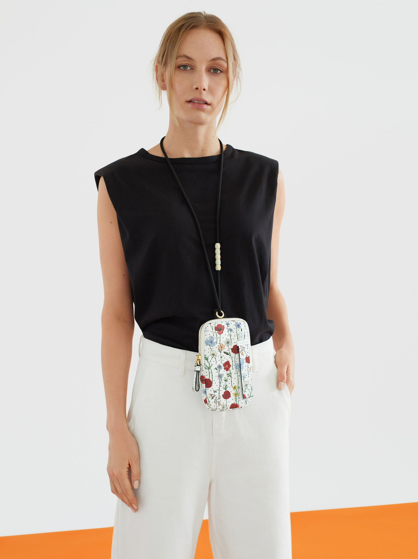 Чохол для смартфону Parfois модель 187104_RD Фото