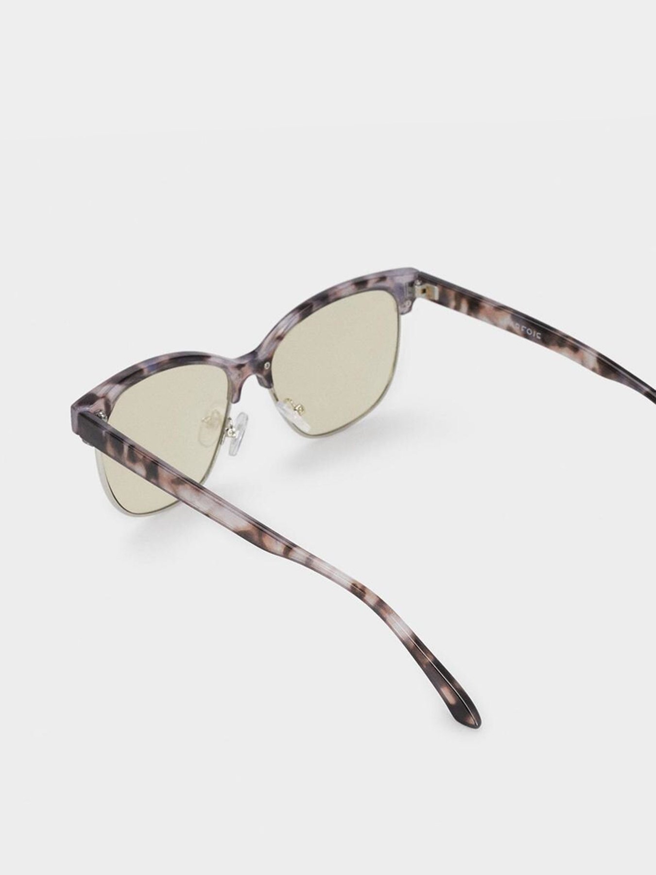 Солнцезащитные очки Parfois модель 5606428949515 Фото