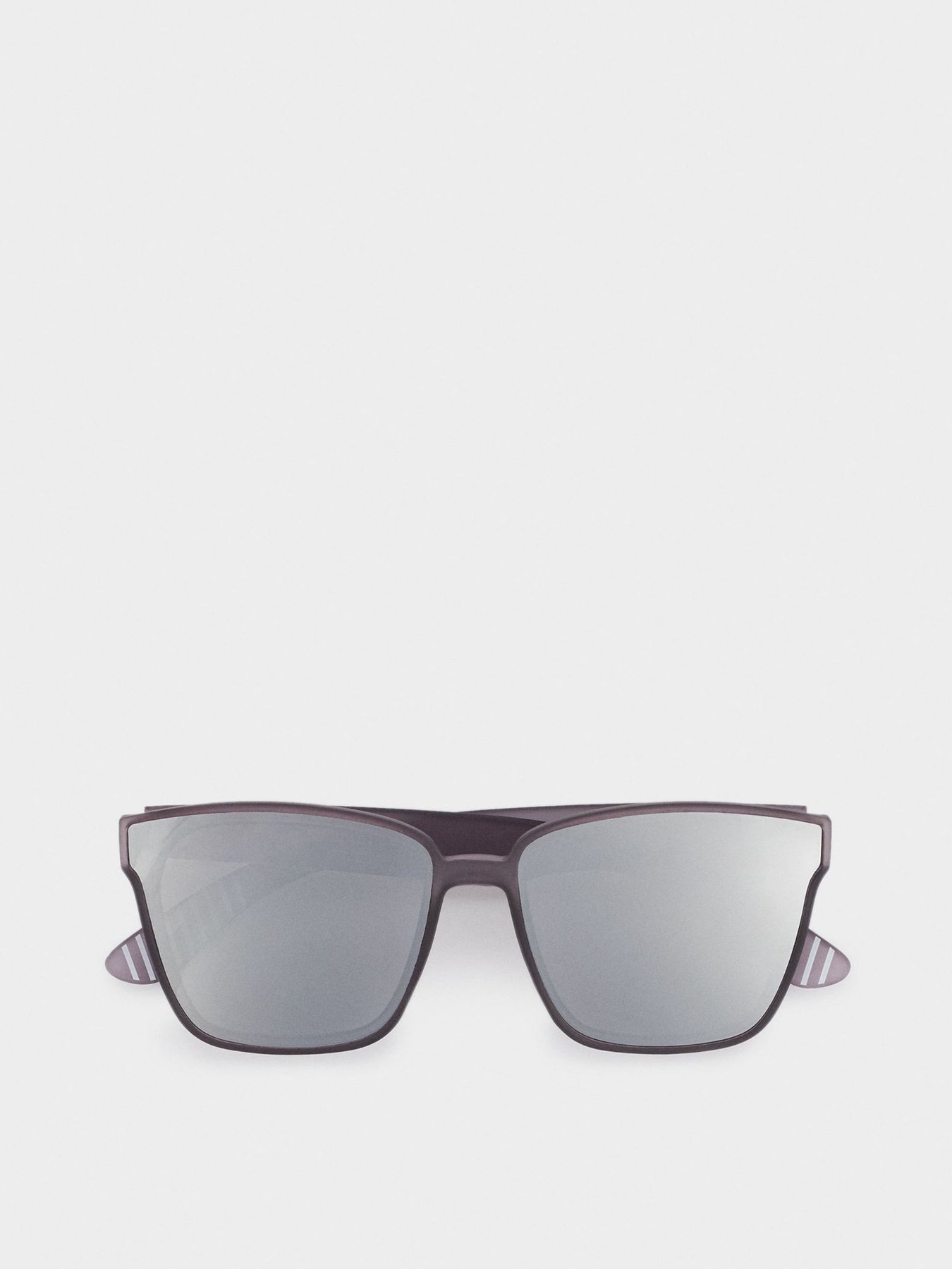 Солнцезащитные очки Parfois модель 5606428930643 Фото