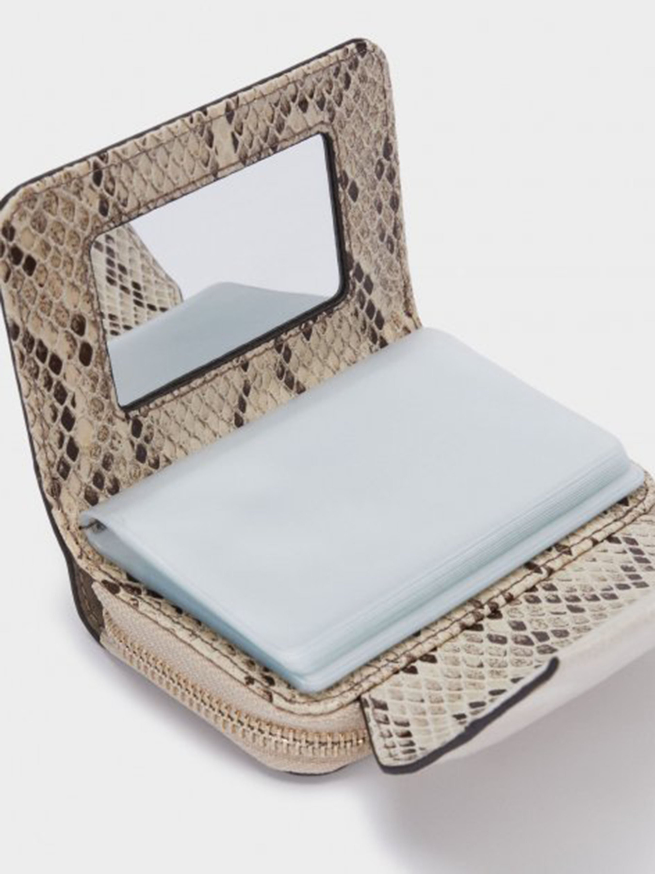 Визитница Parfois модель 5606428954458 Визитница Parfois модель 5606428954458 Фото