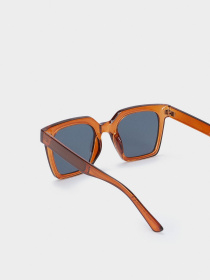 Солнцезащитные очки Parfois модель 5606428994898 Фото