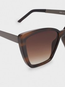 Солнцезащитные очки Parfois модель 5606428931602 Фото