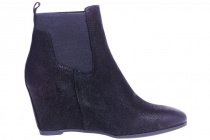 Набір чохлів для навушників та смартфонів Geox модель D44L8B-00033-C9999 Набір чохлів для навушників та смартфонів Geox модель D44L8B-00033-C9999 Фото