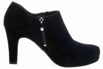 Ботинки на каблуках Clarks модель 2610-3926 Ботинки на каблуках Clarks модель 2610-3926 Фото