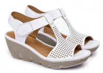 Босоножки Clarks модель 2610-8577 Фото