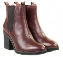 Черевики на підбора Clarks модель 2610-9402 Фото