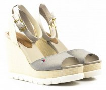 Босоножки Tommy Hilfiger модель FW56820747-050 Фото