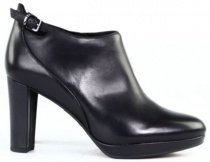 Ботинки на каблуках Clarks модель 2611-8852 Фото