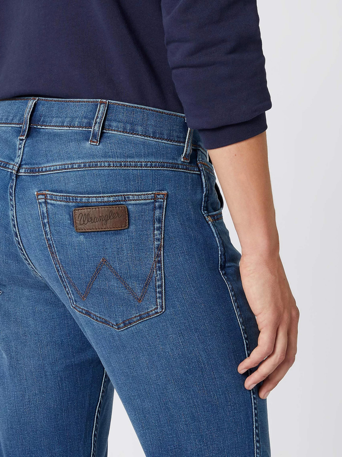 Джинсы Wrangler модель W15QMU91Q_32 Фото