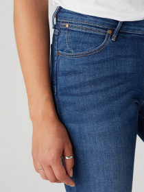 Зауженные джинсы Wrangler Slim модель W28LX785U_32 Фото