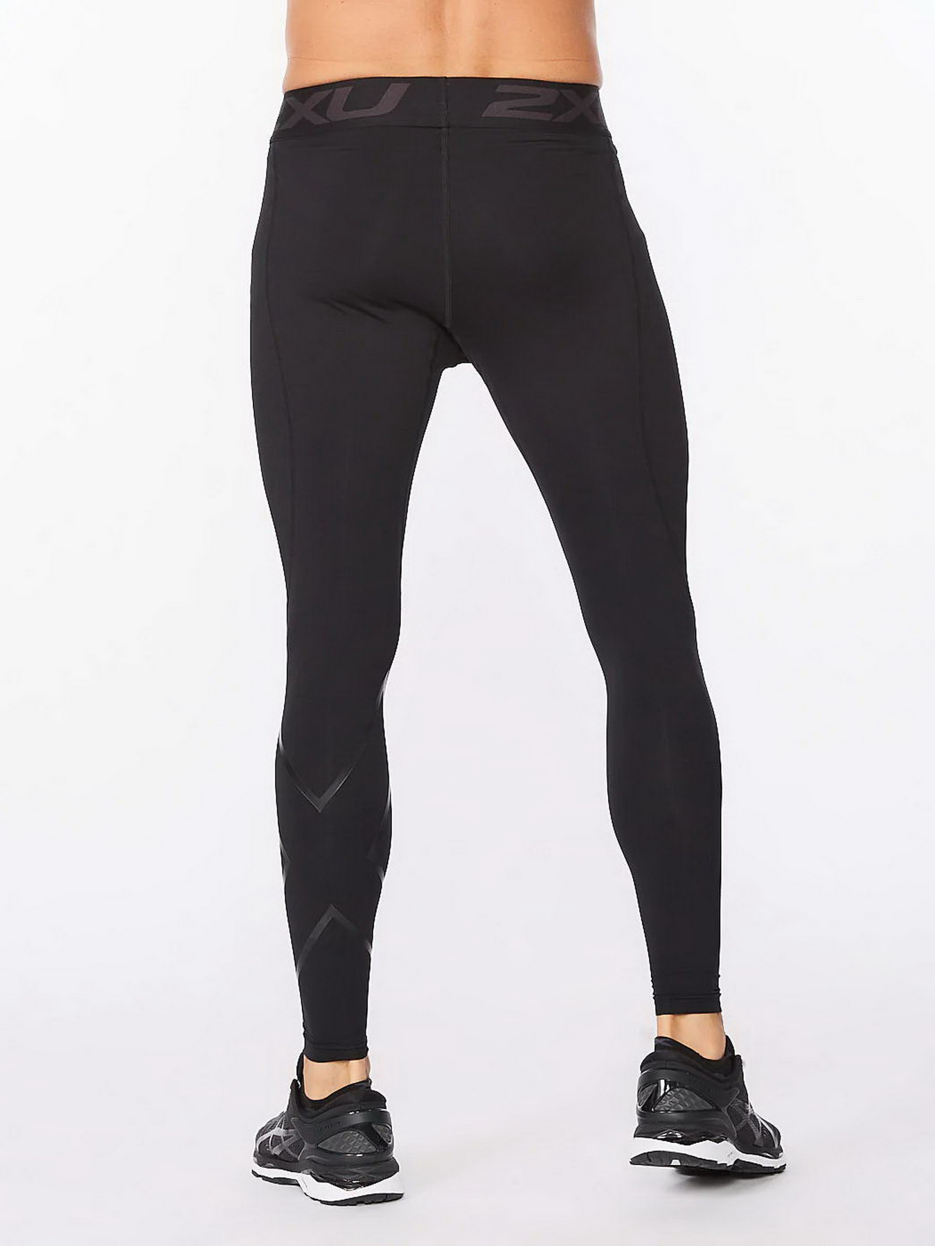 Тайтсы 2XU Ignition модель MA6552b-BLK/NRO Фото