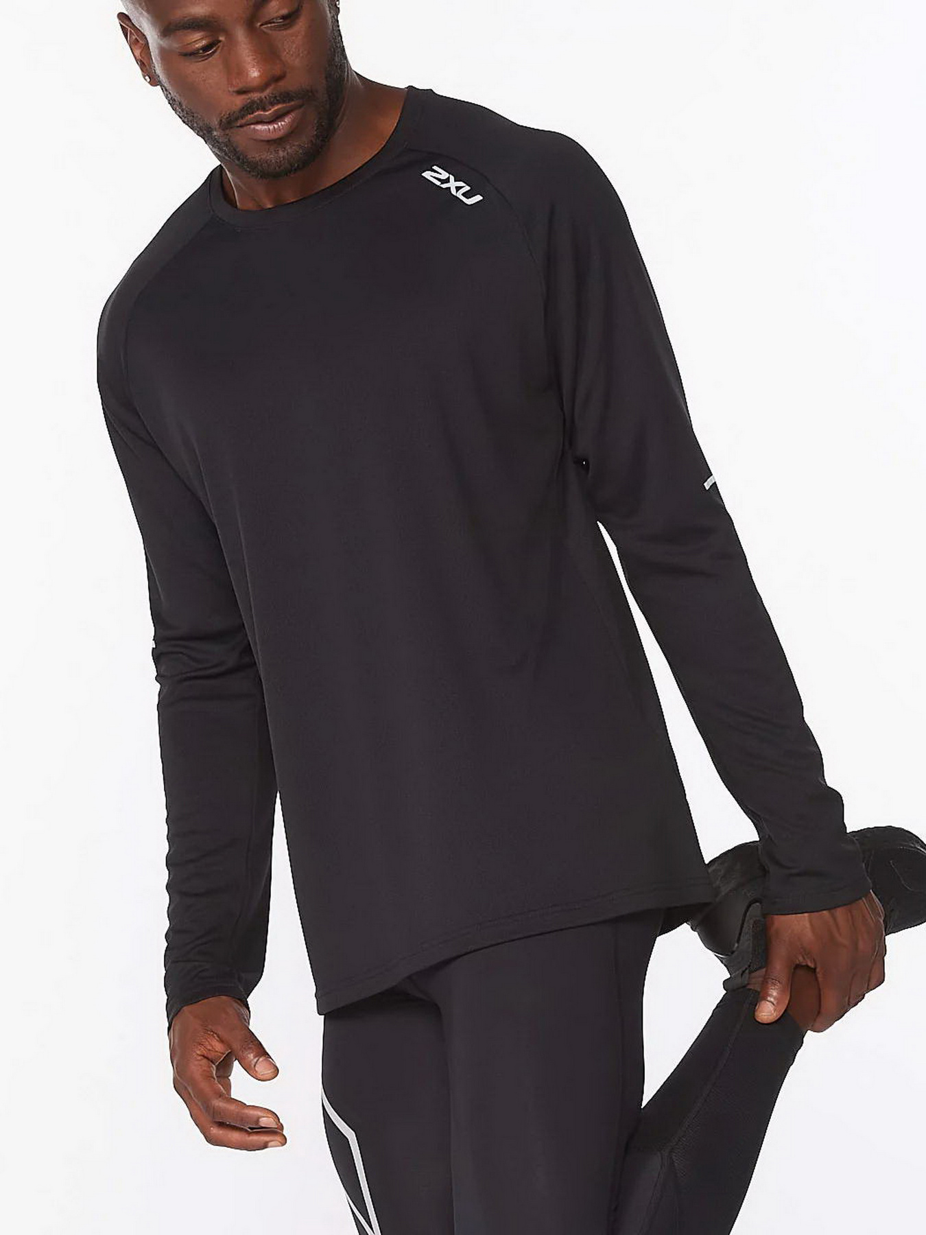 Кофта спортивная 2XU Aero модель MR6556a-BLK/SRF Фото