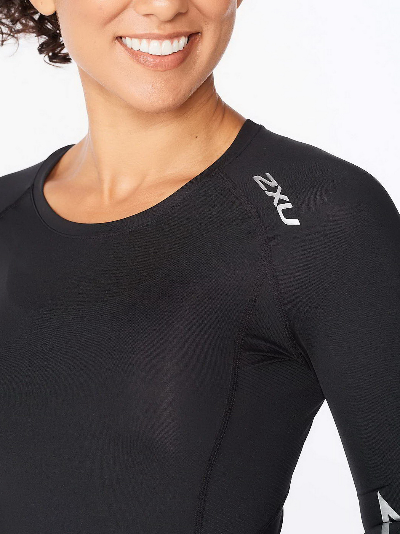 Спортивна кофта 2XU Core модель WA6401a-BLK/SIL Фото