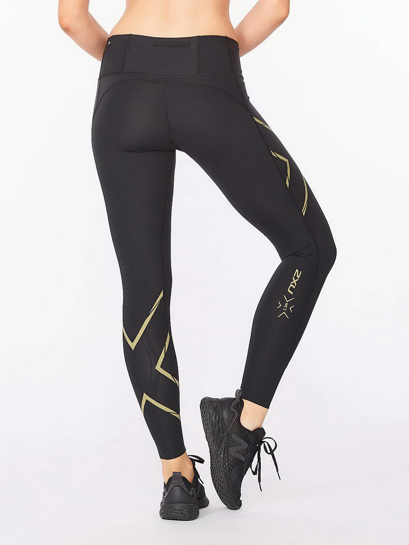 Леггинсы спортивные 2XU Light Speed Mid-Rise модель WA6523b-BLK/GRF Фото