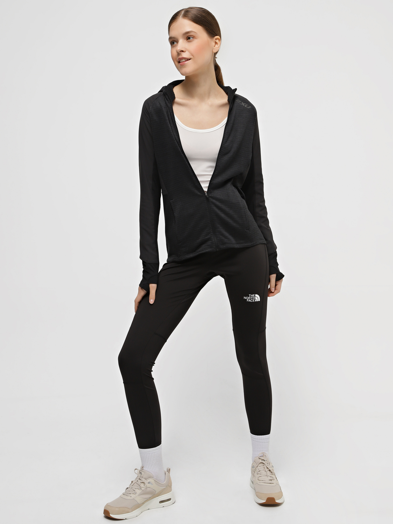 Кофта спортивная 2XU Ignition Shield Hooded Mid-Layer модель WR6833a-BLK/BRF Фото