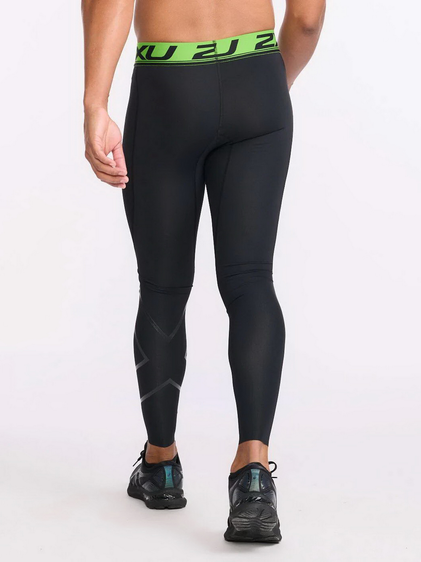 Тайтсы 2XU Refresh Recovery модель MA4419b-BLK/NRO Тайтсы 2XU Refresh Recovery модель MA4419b-BLK/NRO Фото