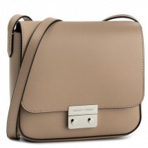 Сумки наплічні Emporio Armani модель Y3B080-YH19E-80010 Фото