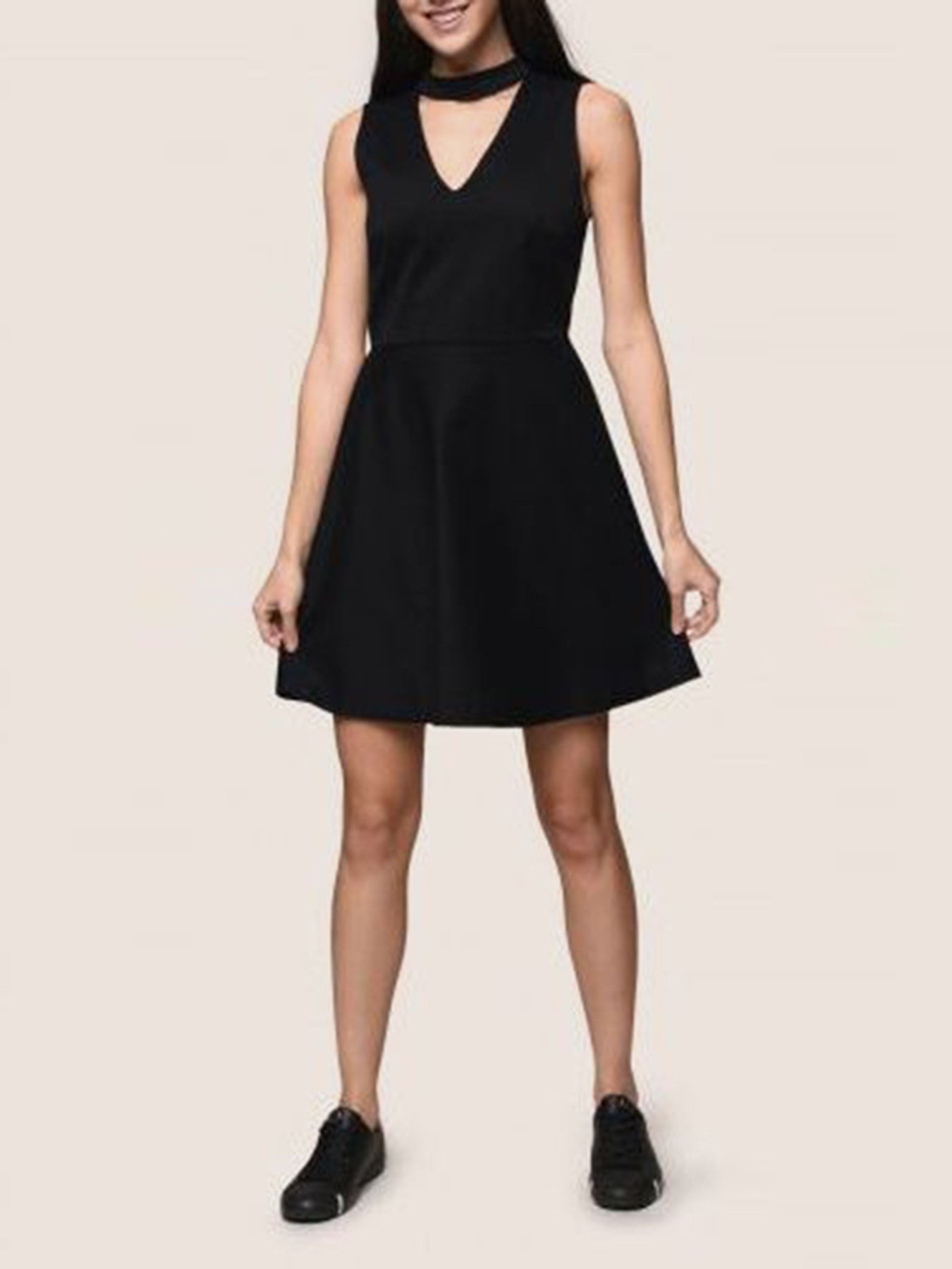 Сукні Armani Exchange модель 3ZYA03-YNAFZ-1200 Фото