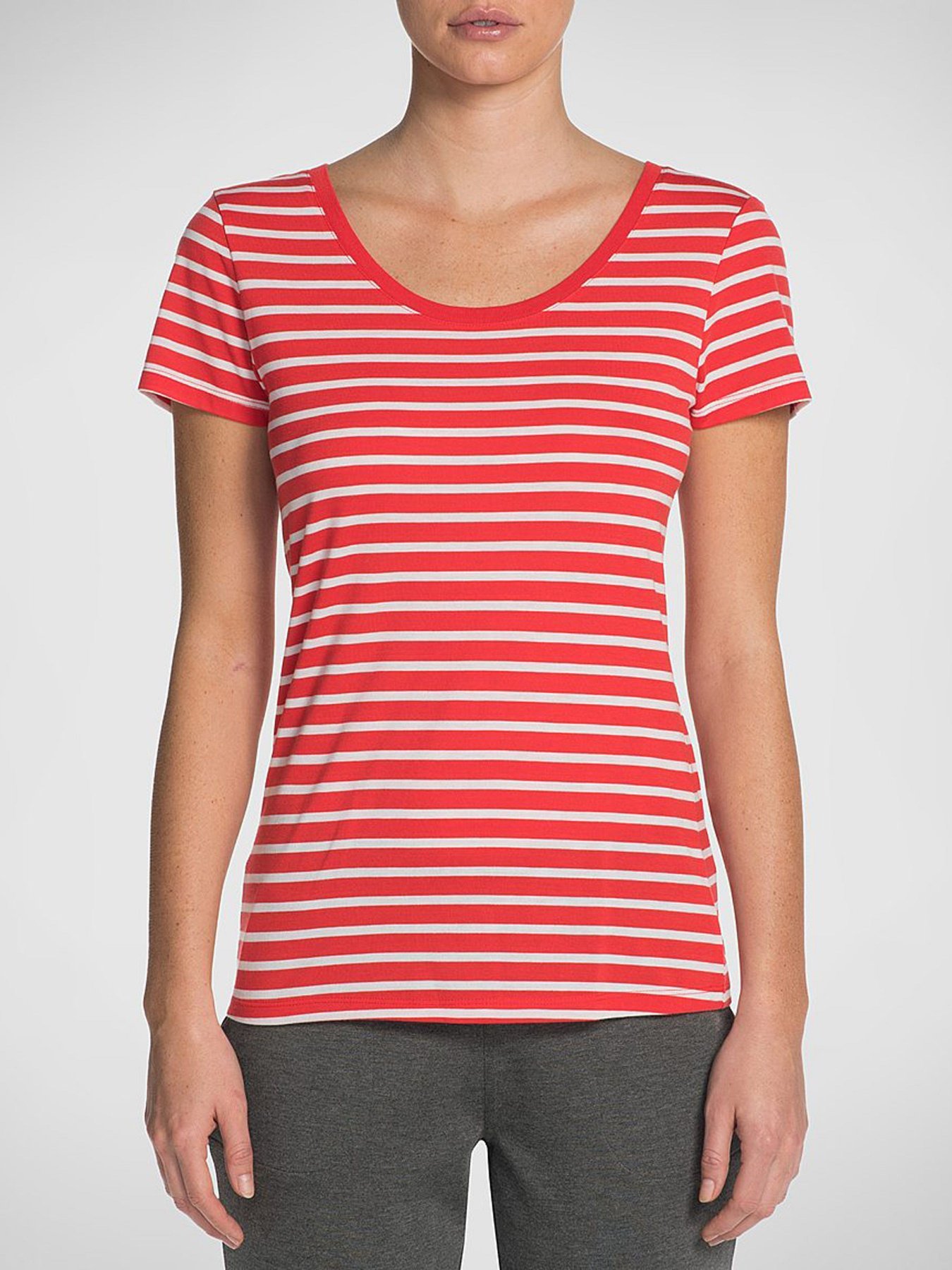 Футболки и поло Skechers модель WTS7 RDW Фото