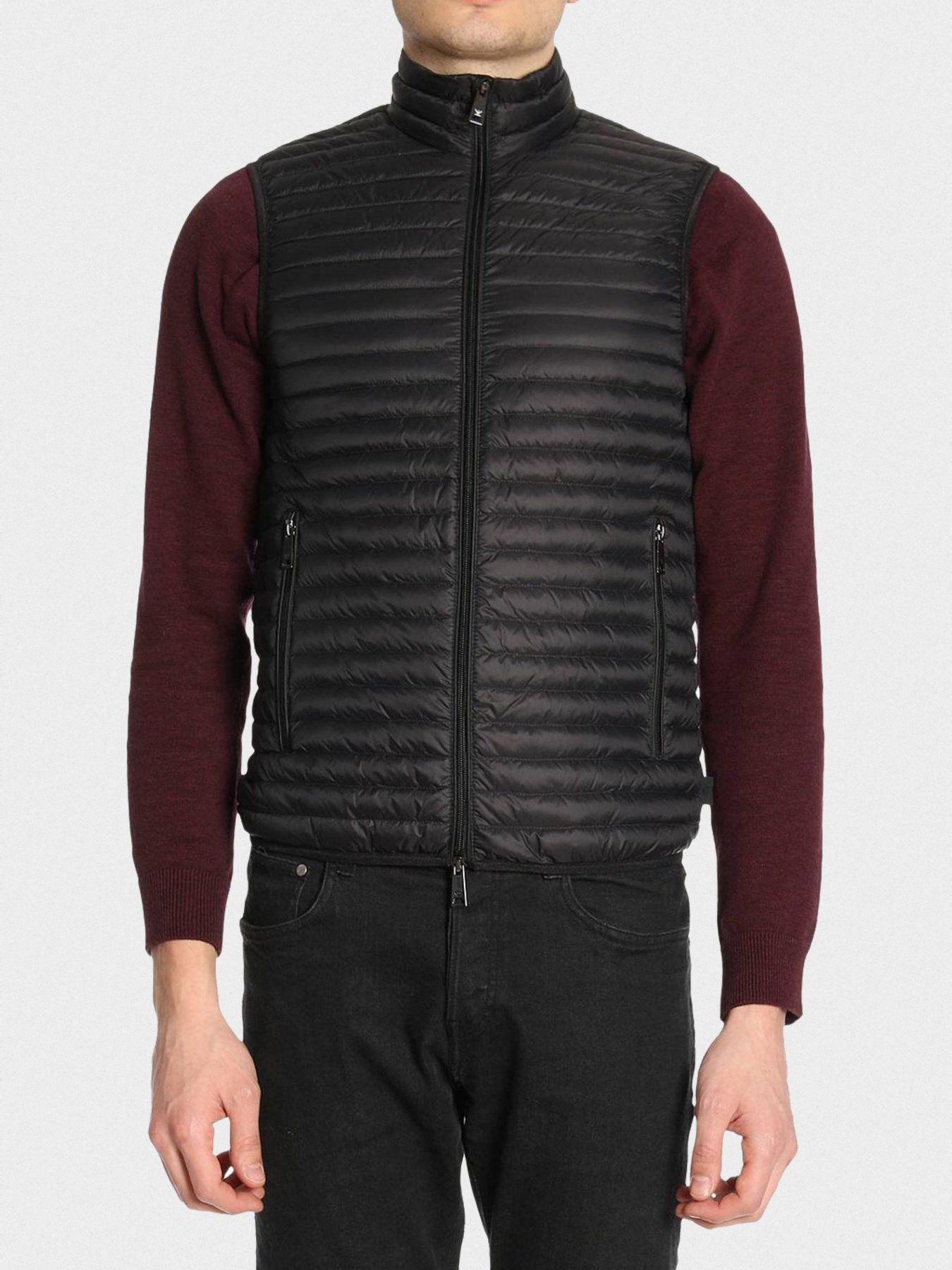 Утепленный жилет Emporio Armani модель 8N1BB2-1NLEZ-0999 Фото