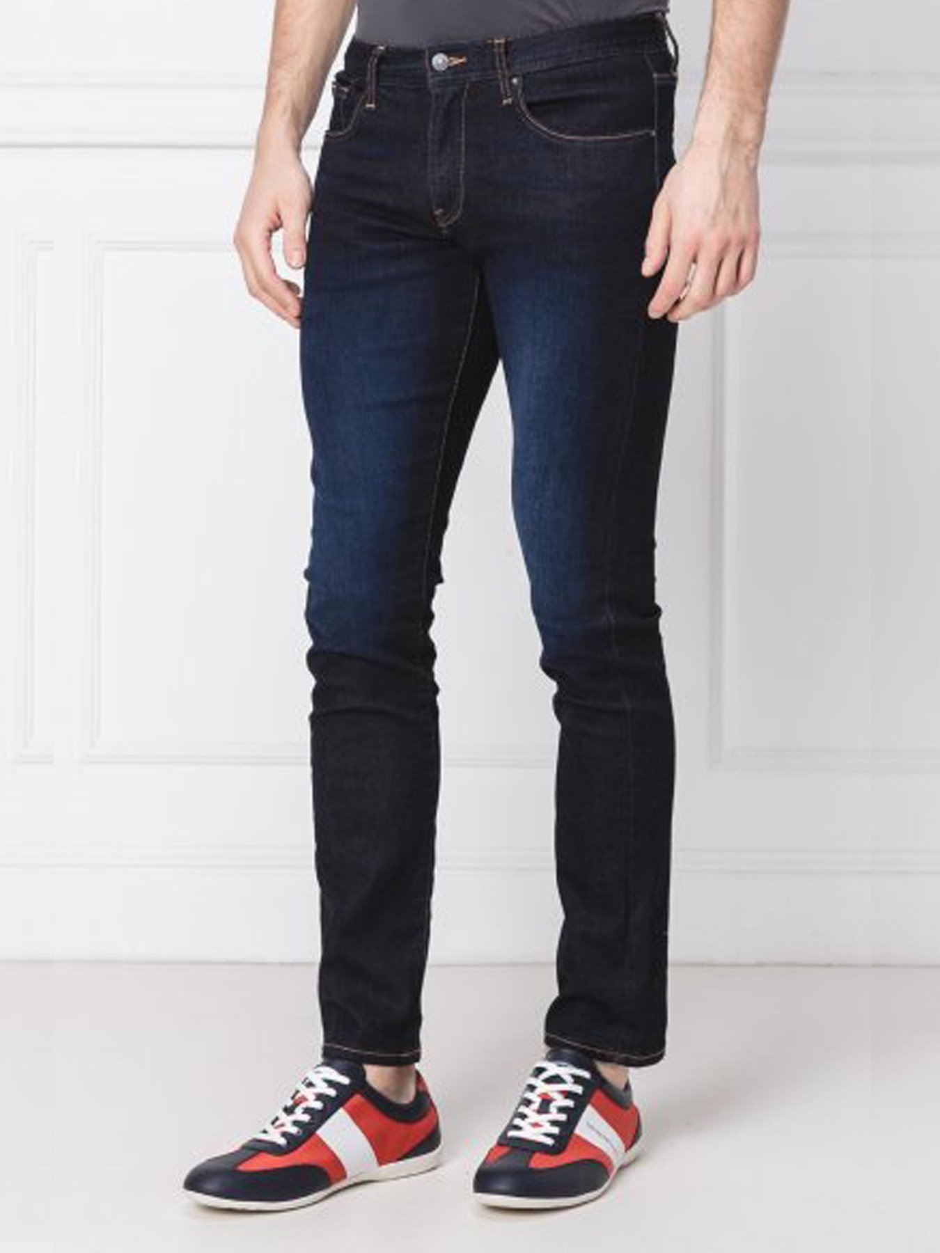 Джинсы Armani Exchange модель 3GZJ13-Z1RCZ-1500 Фото