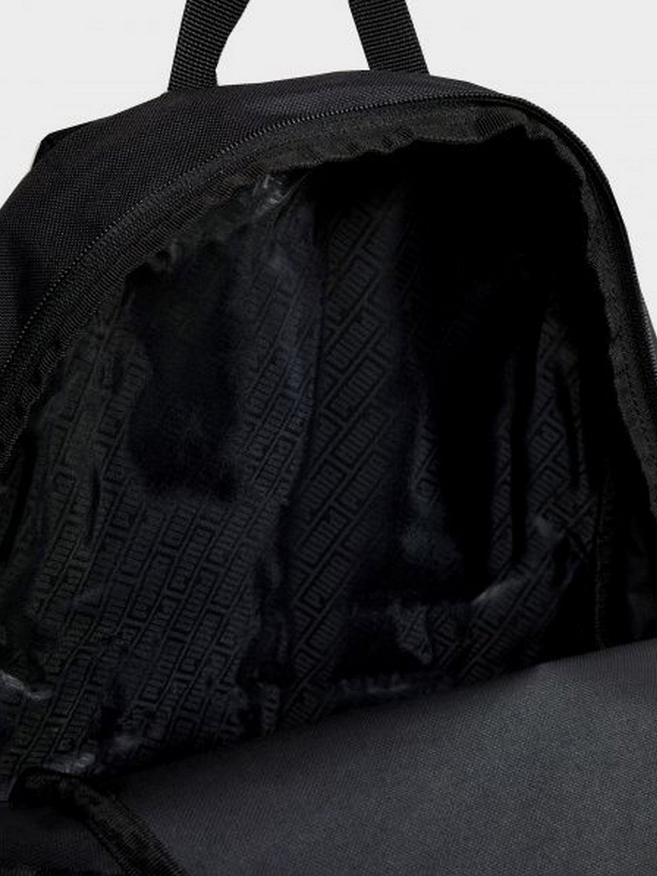 Рюкзаки PUMA Phase модель 07548701 Фото