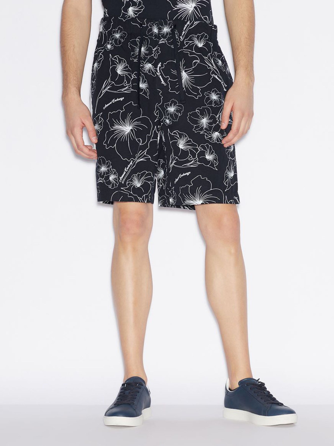 Шорты Armani Exchange модель 3GZSGA-ZN57Z-8521 Фото