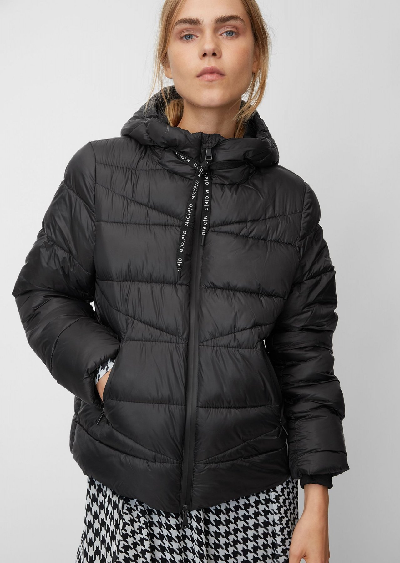 Куртка синтепоновая Marc O’Polo DENIM модель 949082370039-990 Фото