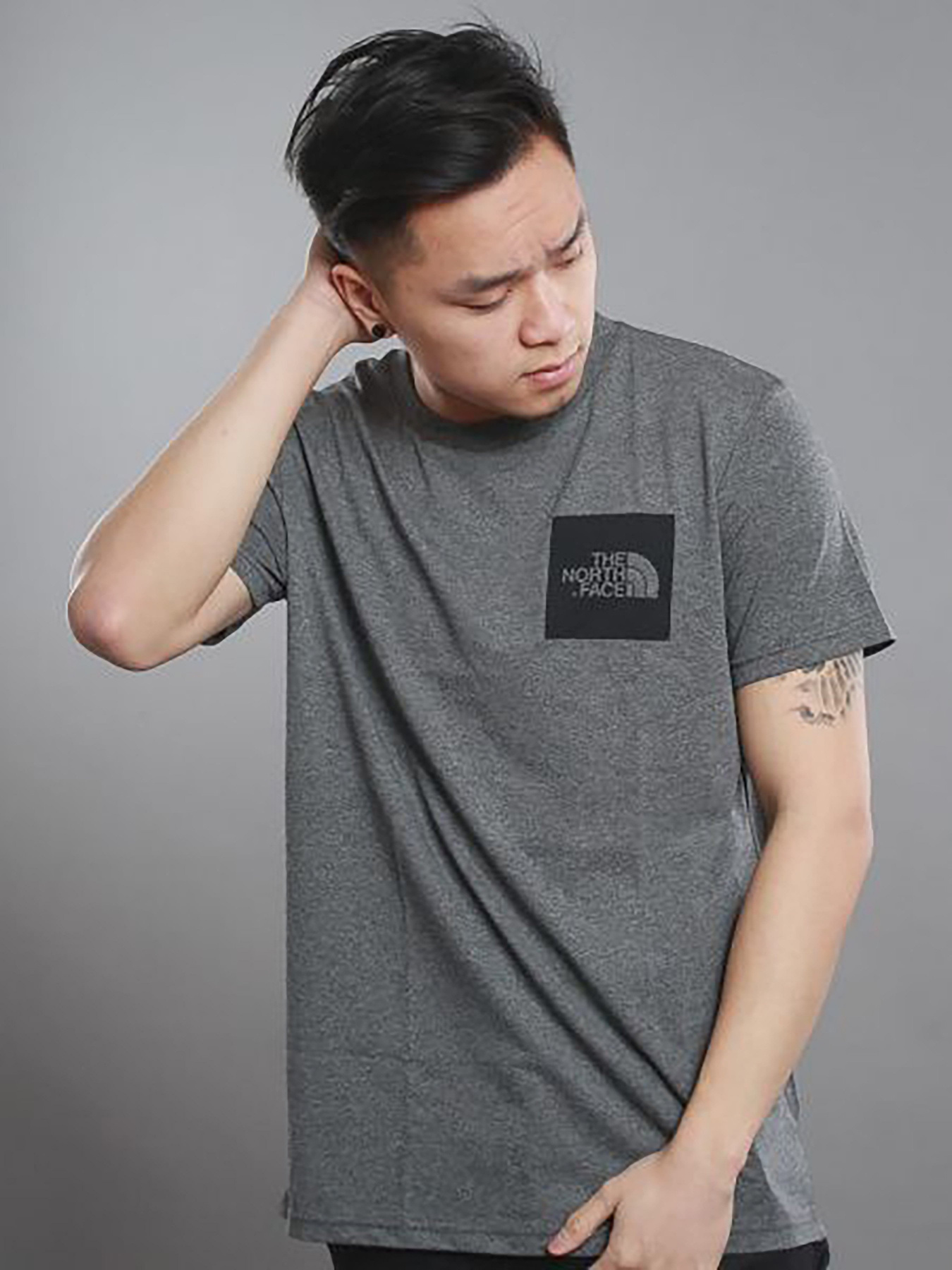 Футболки і поло The North Face Fine модель NF00CEQ5DYY1 Фото