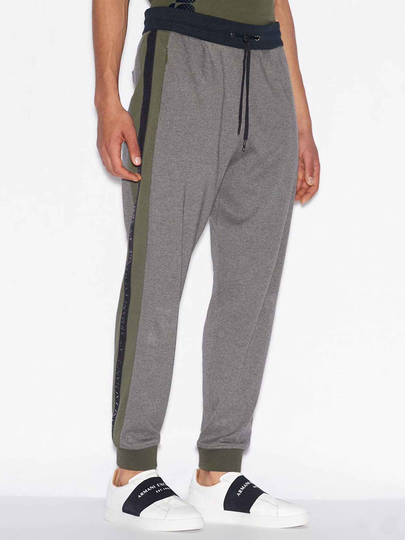 Штаны спортивные Armani Exchange модель 6GZP94-ZJ1UZ-4974 Фото