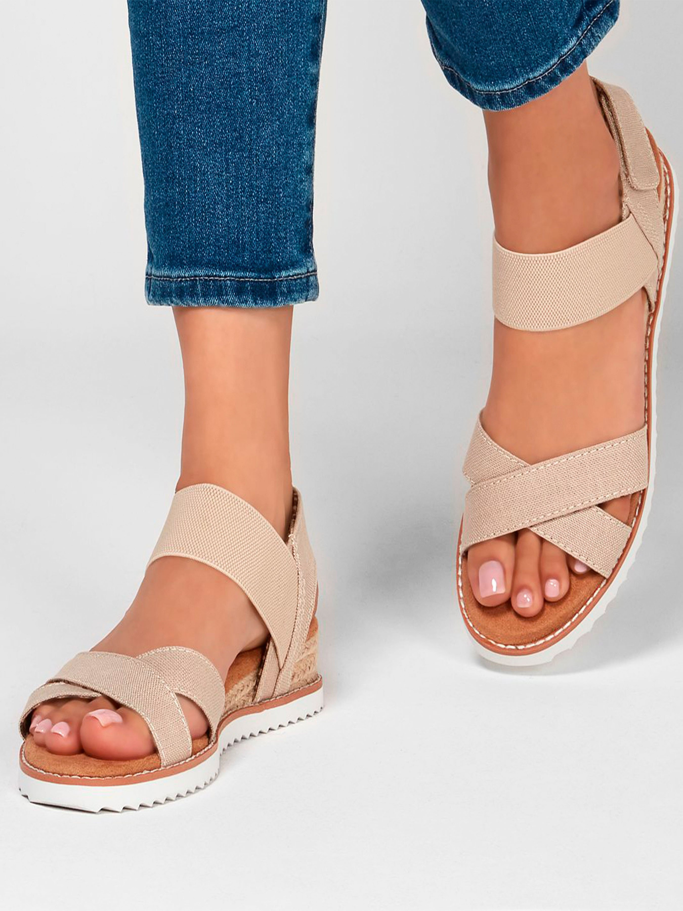 Босоножки Skechers BOBS Desert Kiss - Secret Picnic модель 33386 NAT Фото