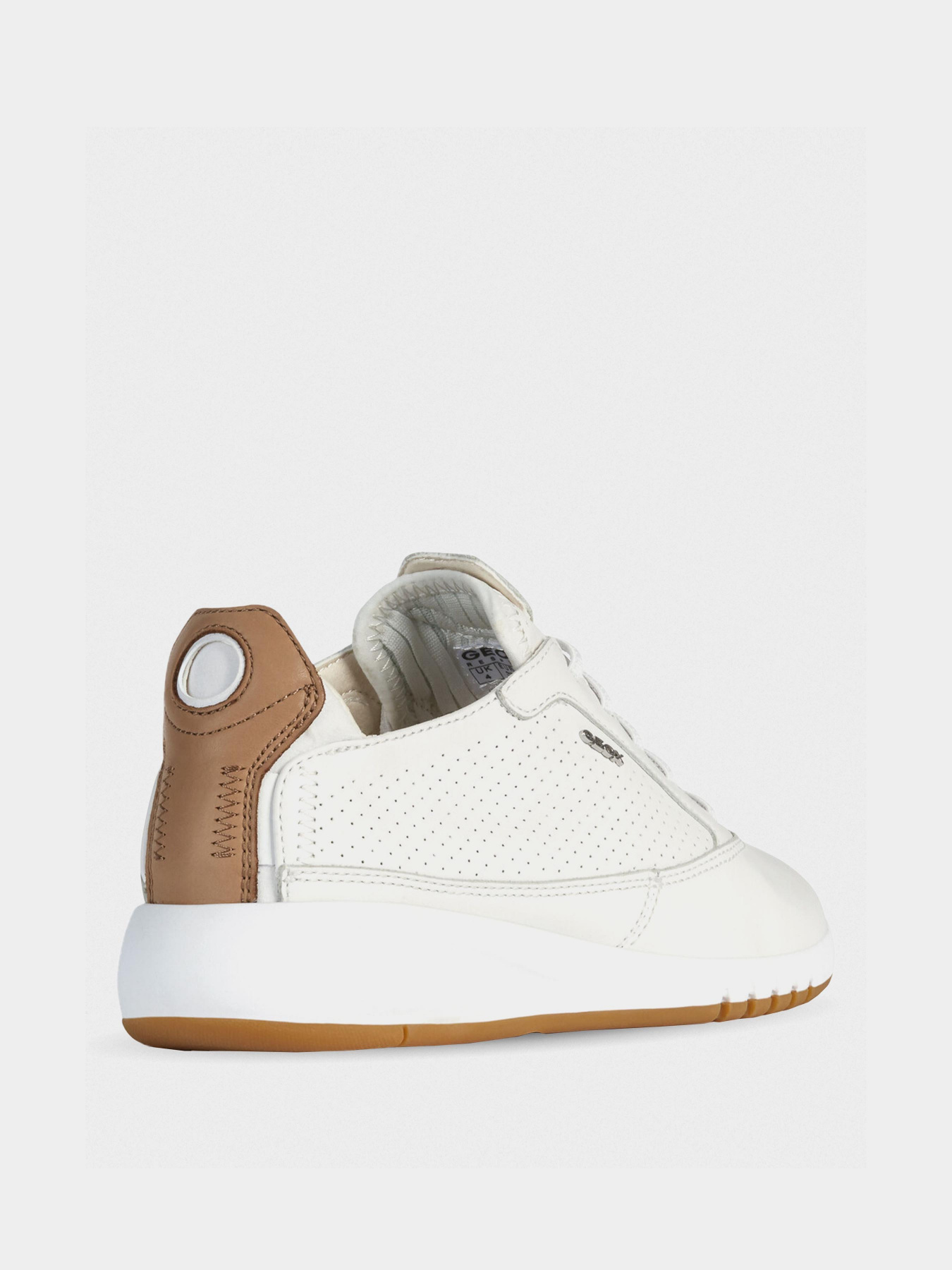 Кроссовки повседневные Geox AERANTIS модель D02HNA-00085-C1000 Кроссовки повседневные Geox AERANTIS модель D02HNA-00085-C1000 Фото