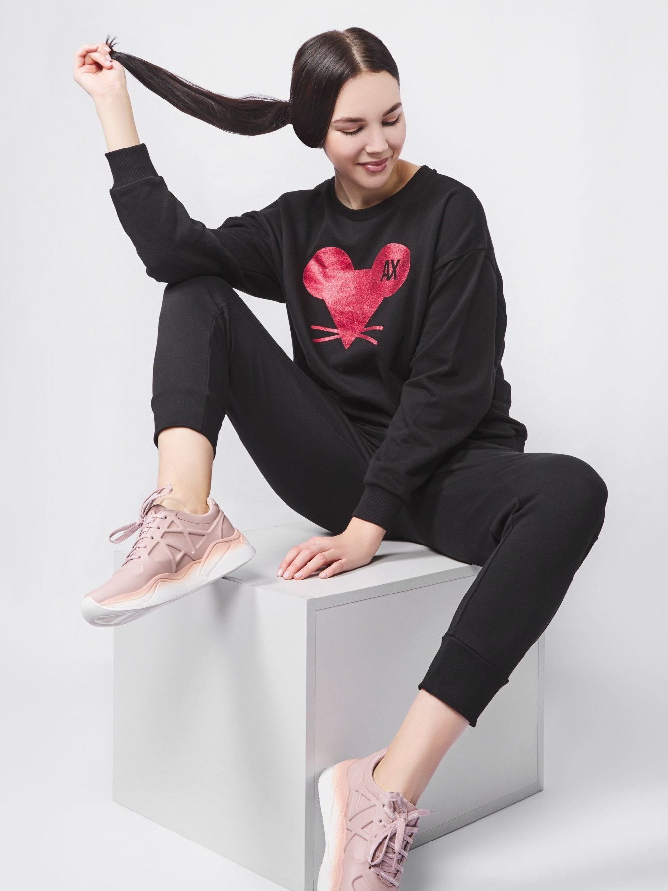 Свитшот Armani Exchange модель 3HYM86-YJE5Z-1200 Фото