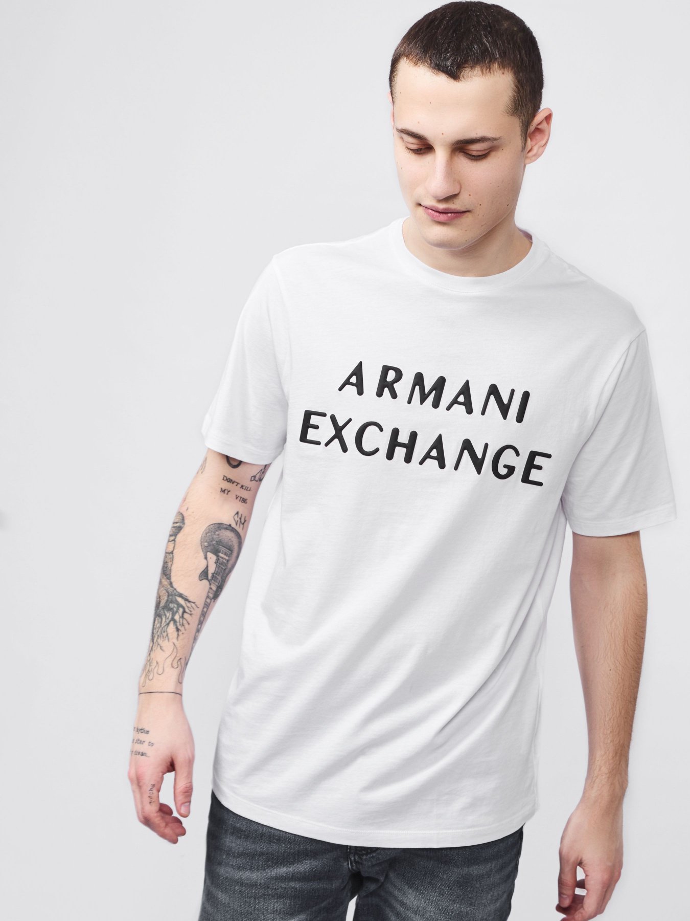 Футболки и поло Armani Exchange модель 3HZTFA-ZJH4Z-1100 Фото