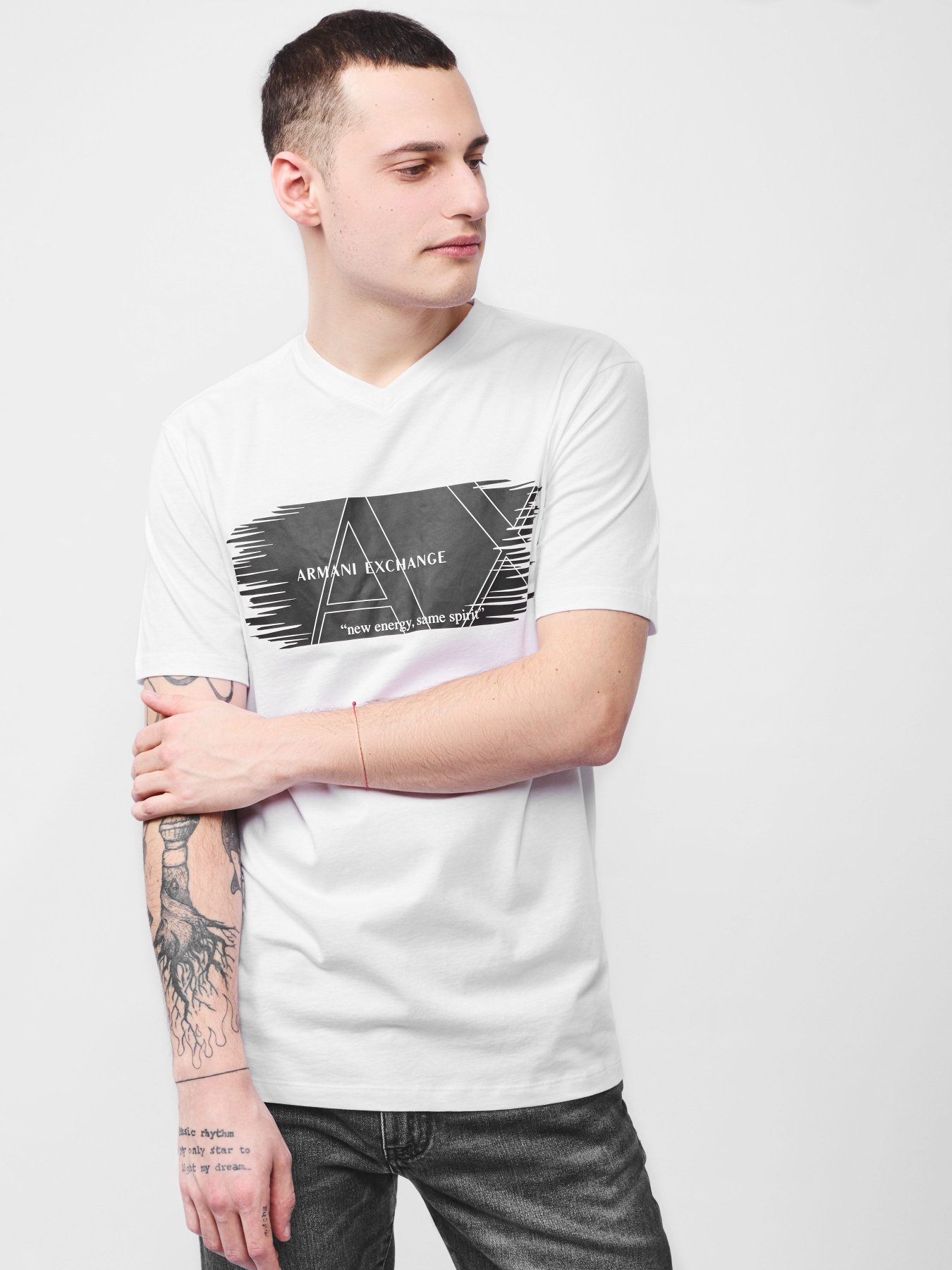 Футболки и поло Armani Exchange модель 3HZTFP-ZJBVZ-1100 Фото