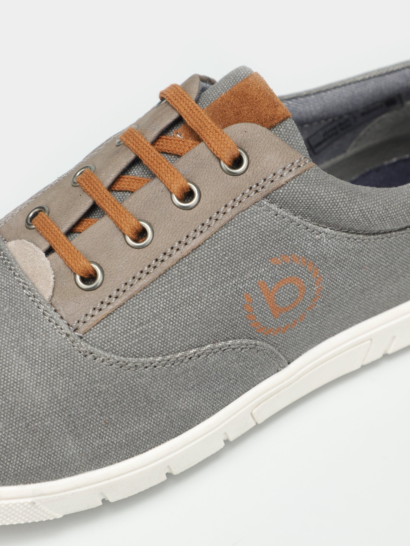 Полуботинки Bugatti модель 323-52307-6900-1500 Фото