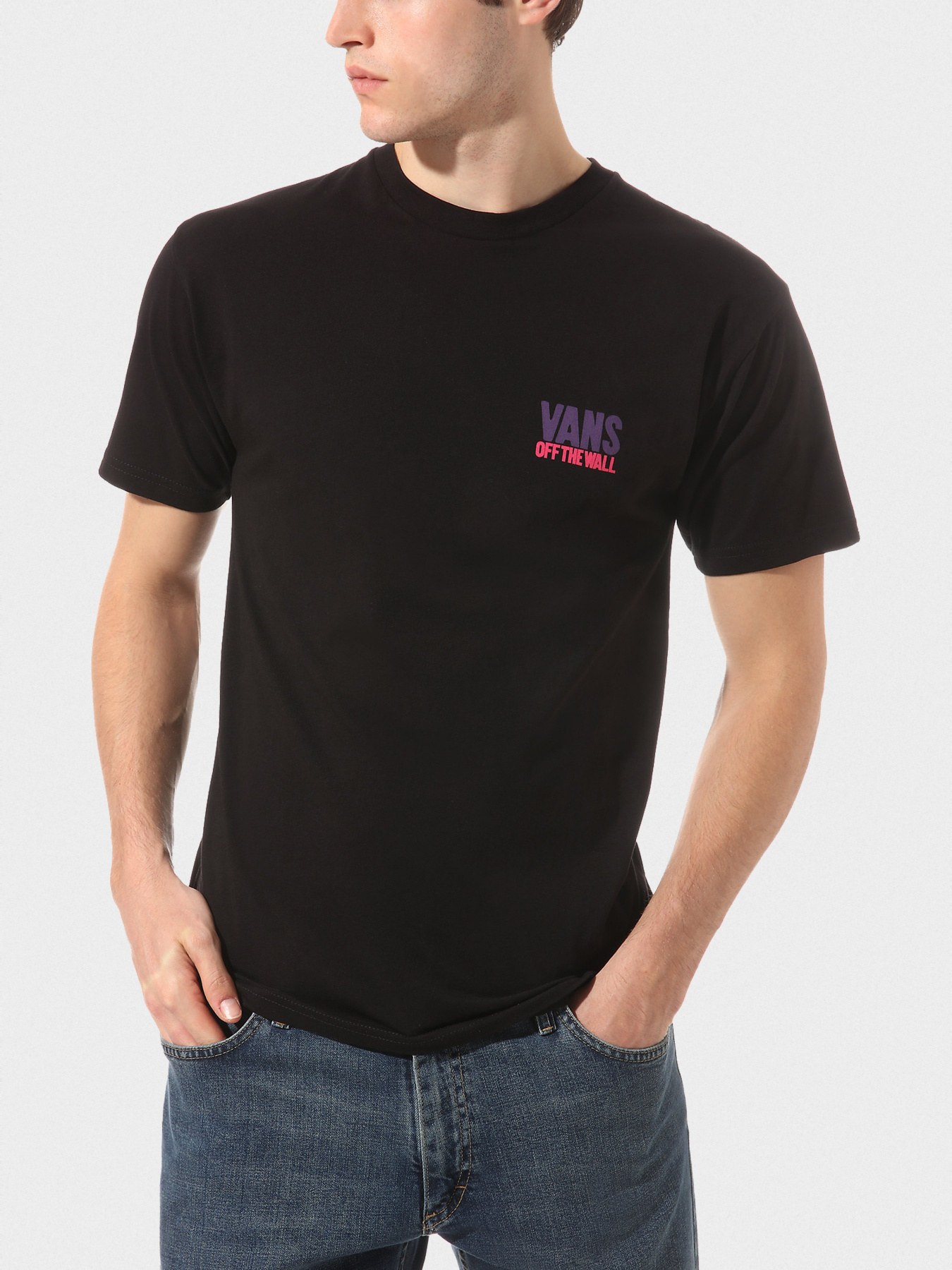 Футболки і поло Vans EYES OPEN SS модель VN0A49Q5BLK Фото