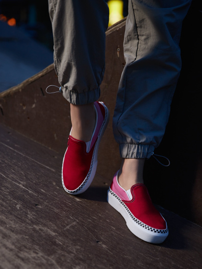 Сліпони Vans 2-Tone Classic Slip-On Platform модель VN0A3JEZWVX — фото 5 - INTERTOP