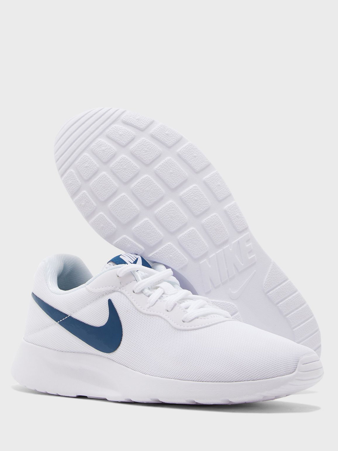 Кроссовки повседневные NIKE Tanjun модель 812655-108 Фото